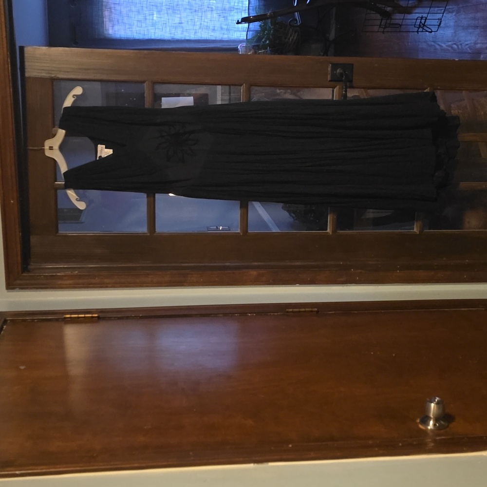 Formal black dress. Essence. XL